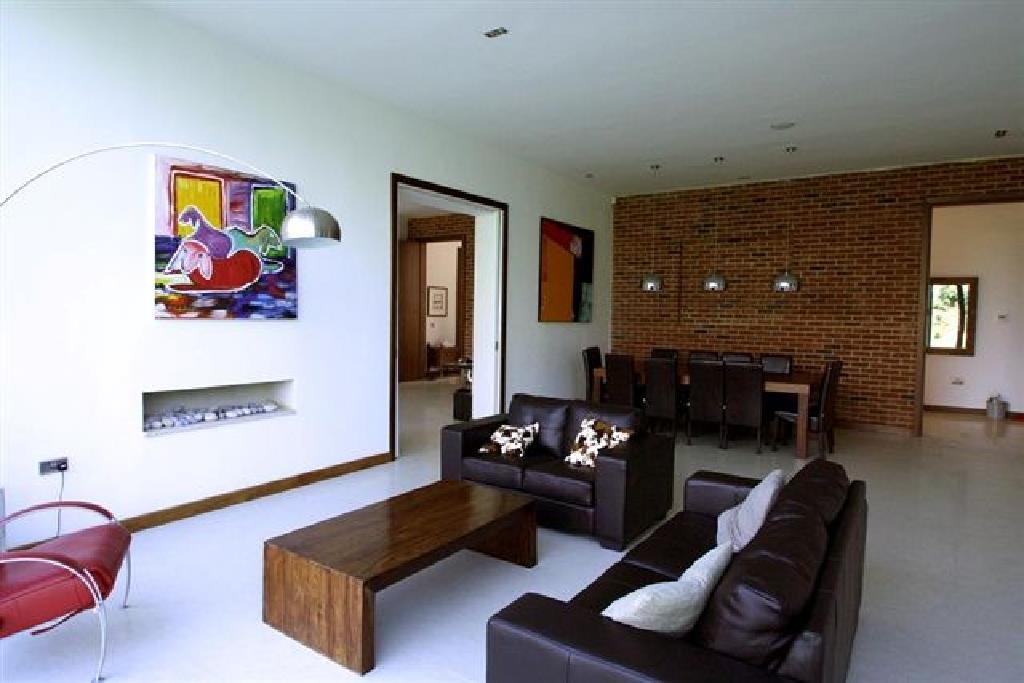 Parkside, Mill Hill